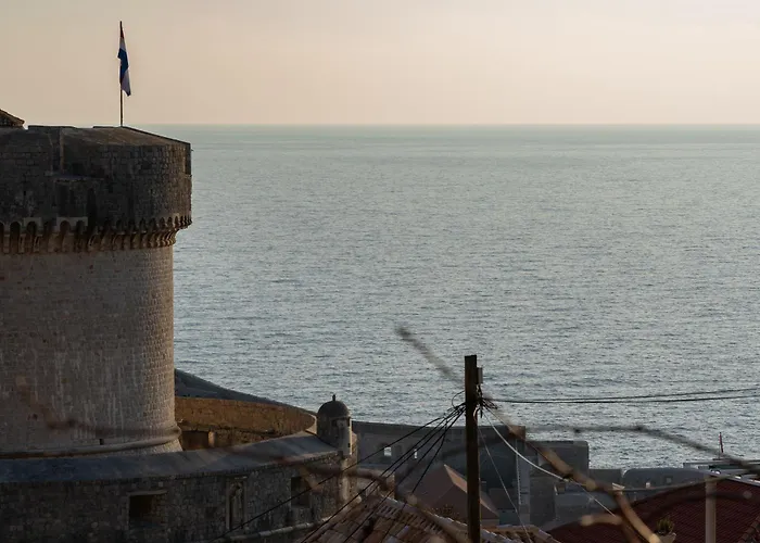 With Sea & Views דוברובניק